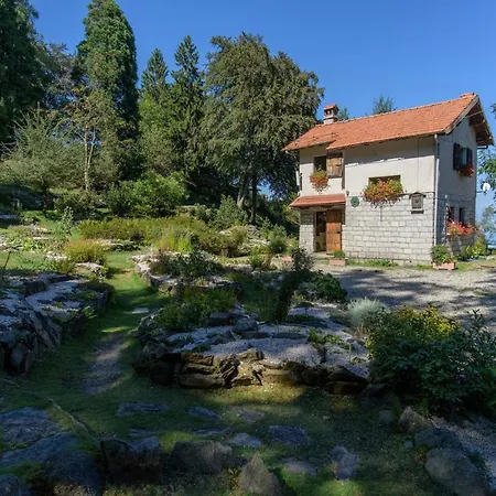 Brighty Rainbow House Garden - Happy Vakantiehuis *